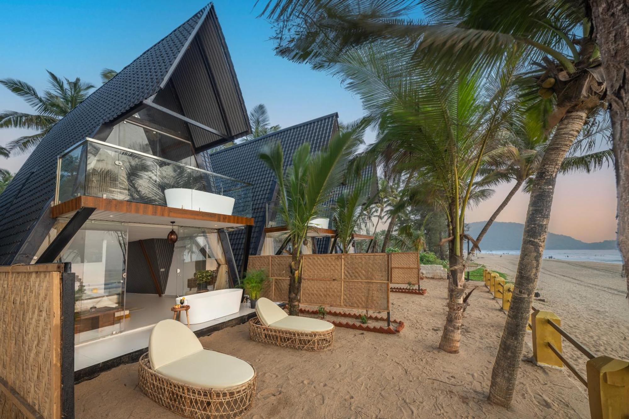 The Rose Goa Beach Resort Agonda Exterior photo