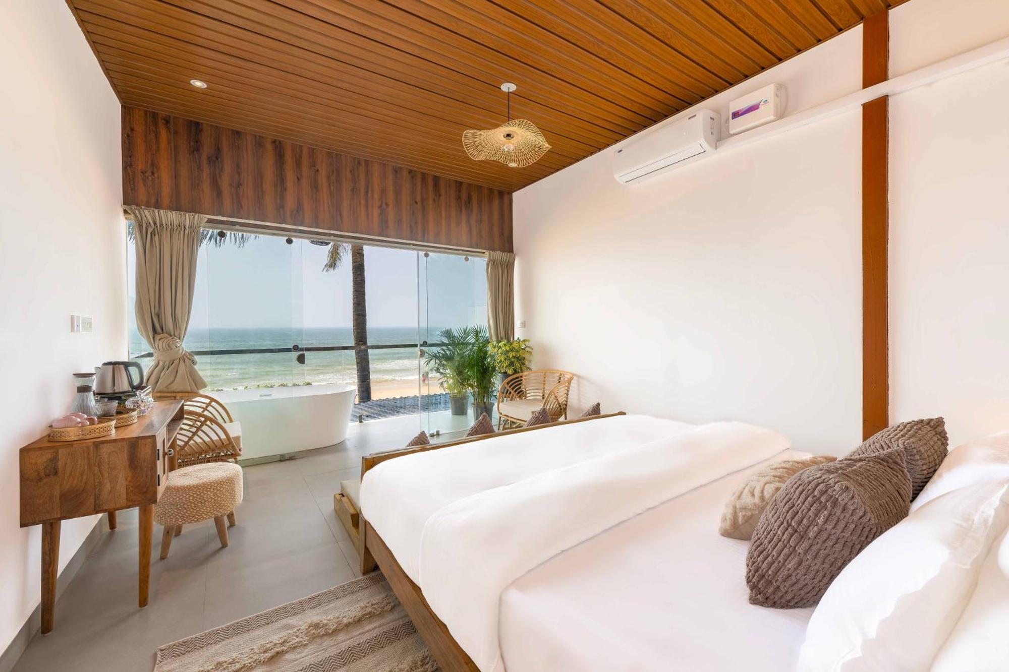 The Rose Goa Beach Resort Agonda Exterior photo