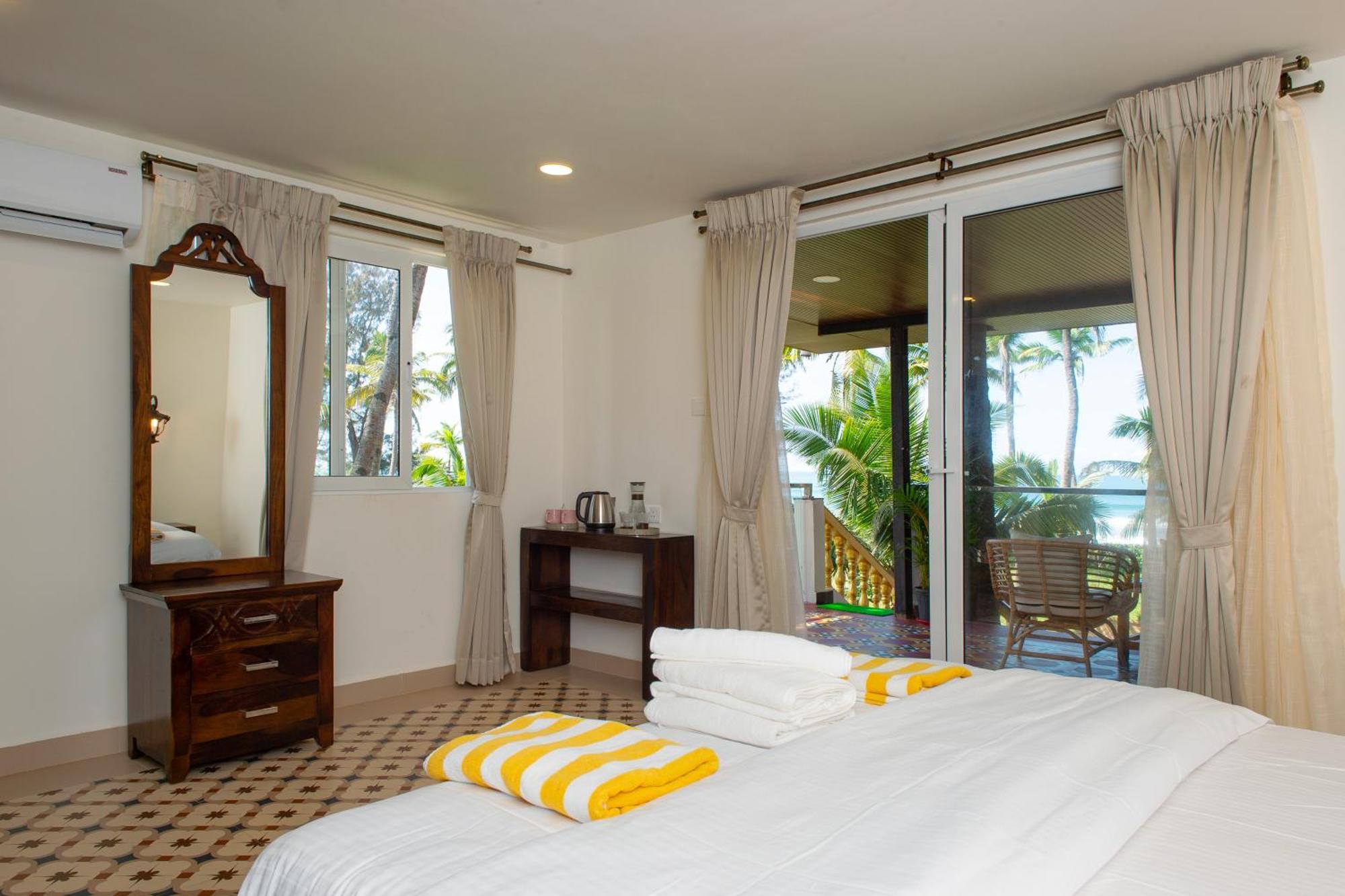 The Rose Goa Beach Resort Agonda Exterior photo