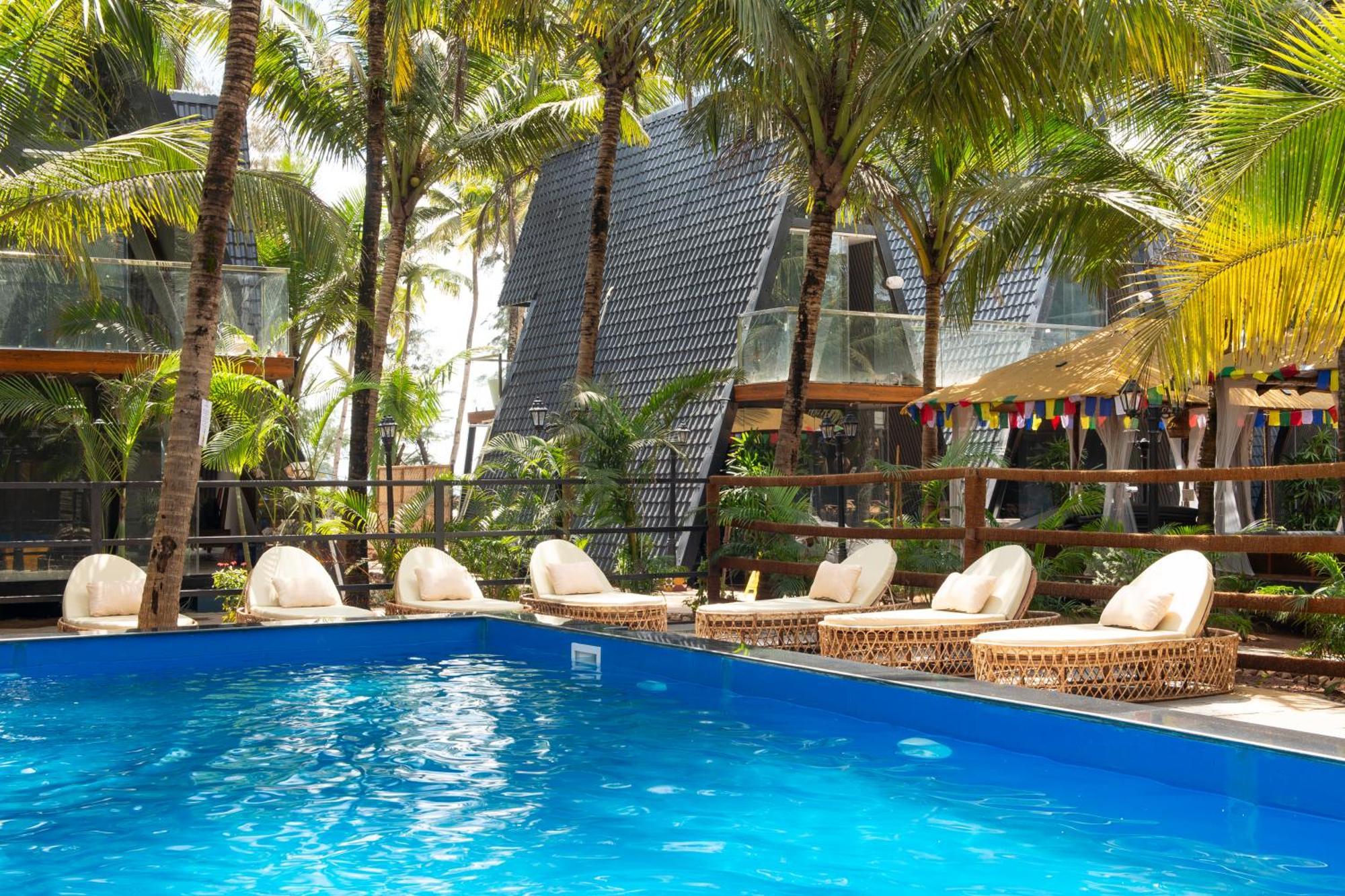 The Rose Goa Beach Resort Agonda Exterior photo