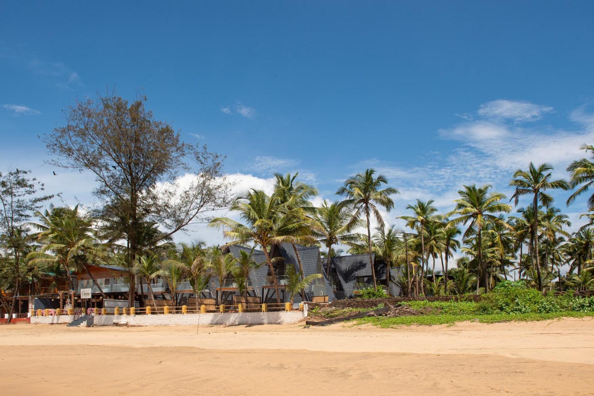 The Rose Goa Beach Resort Agonda Exterior photo