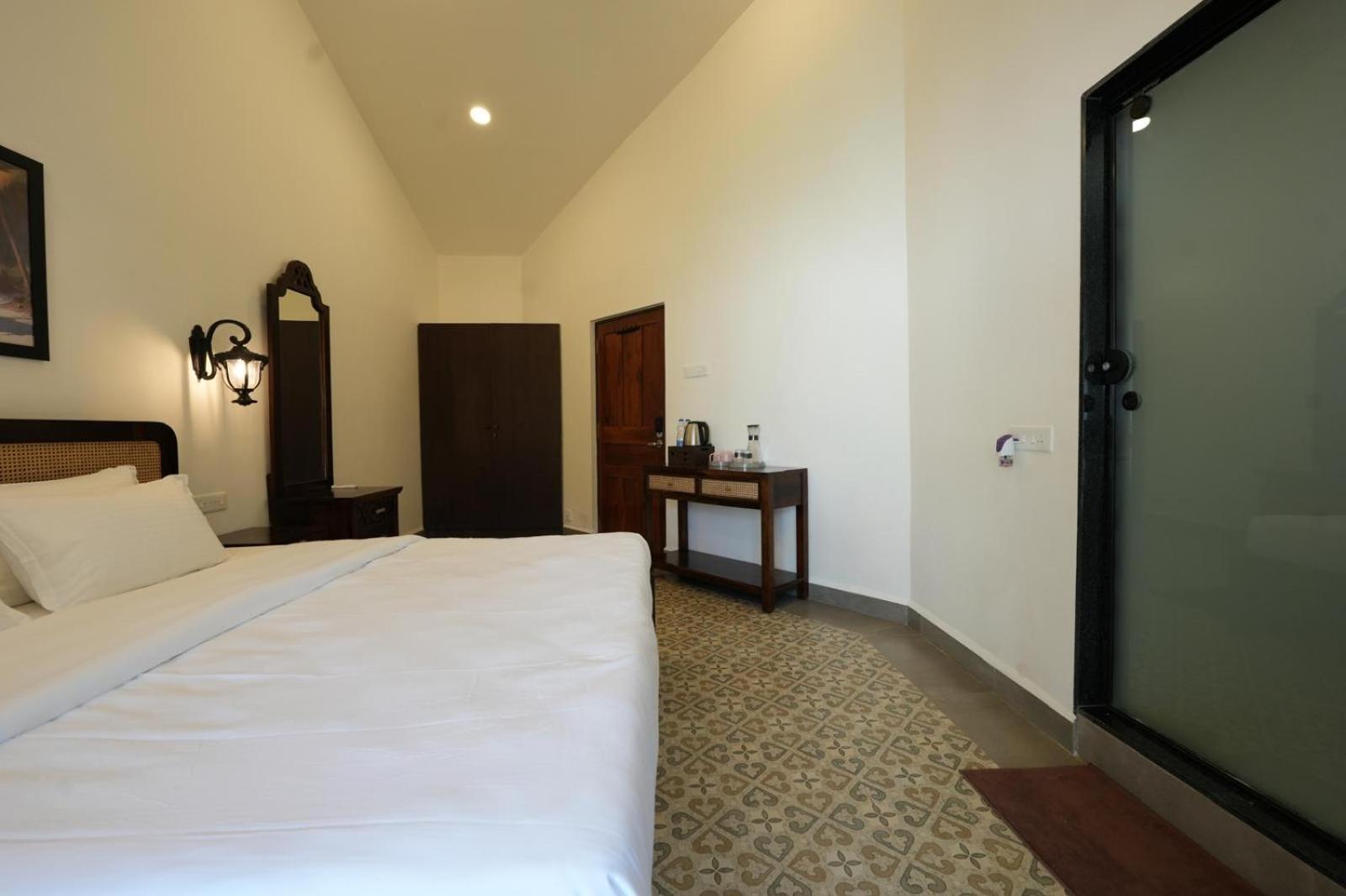 The Rose Goa Beach Resort Agonda Exterior photo